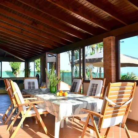 Villa Maria *