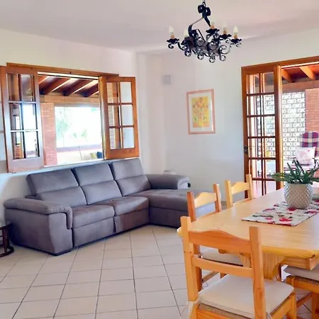 Villa Maria *